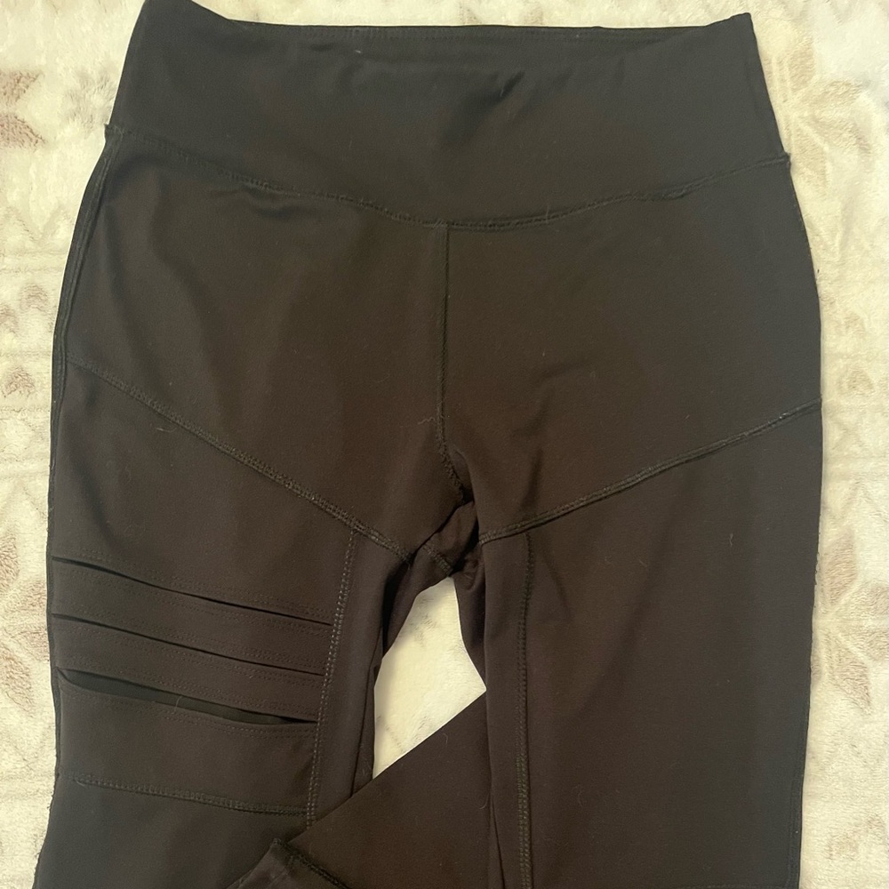 Jessica Simpson Motto Style Leggings with Mesh lined Slits